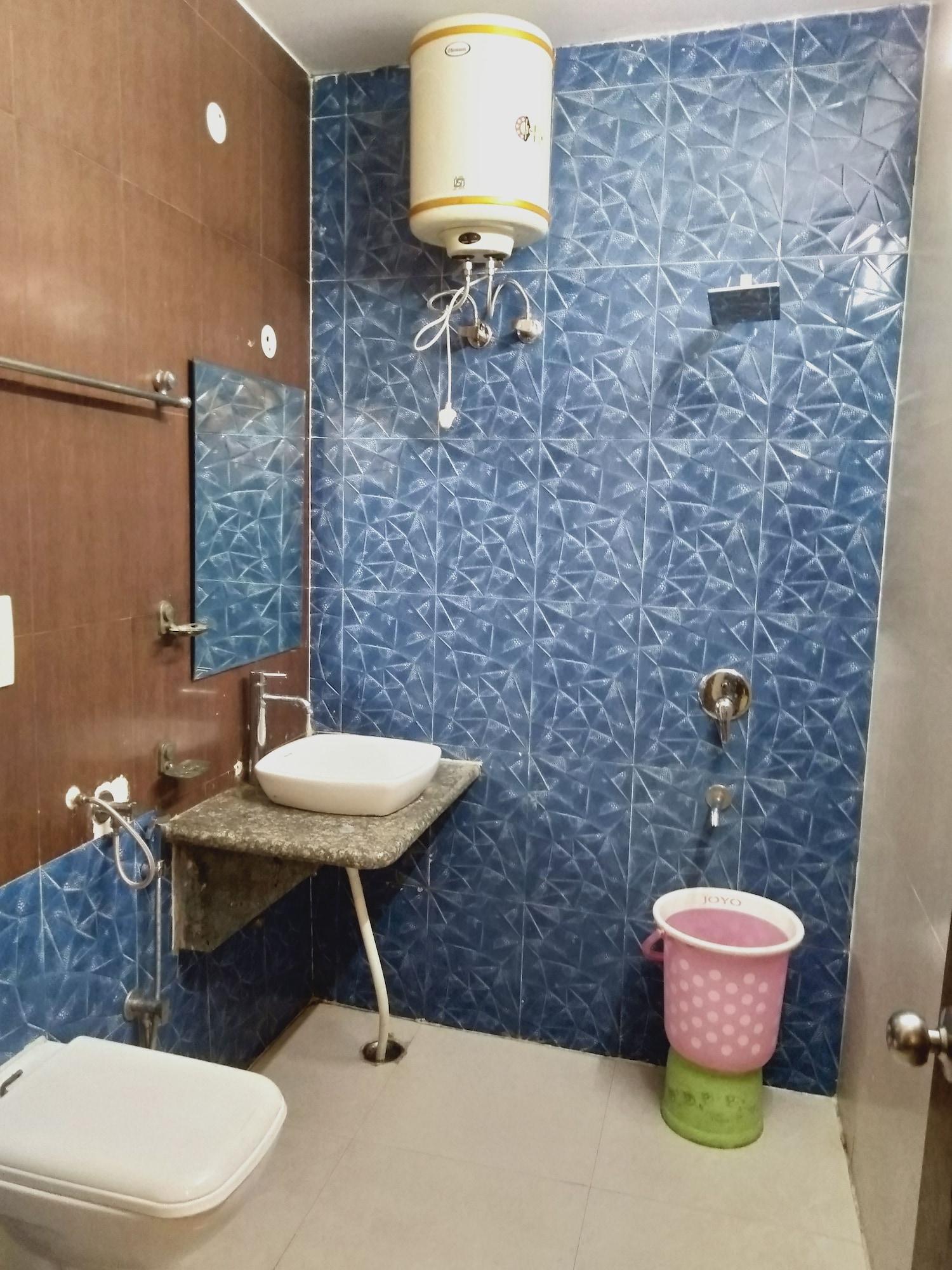 Hotel The Grace ニューデリー エクステリア 写真